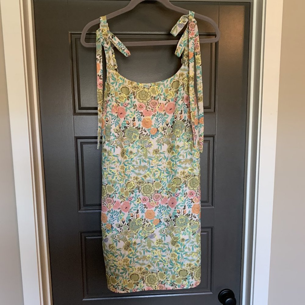 Floral mini dress
